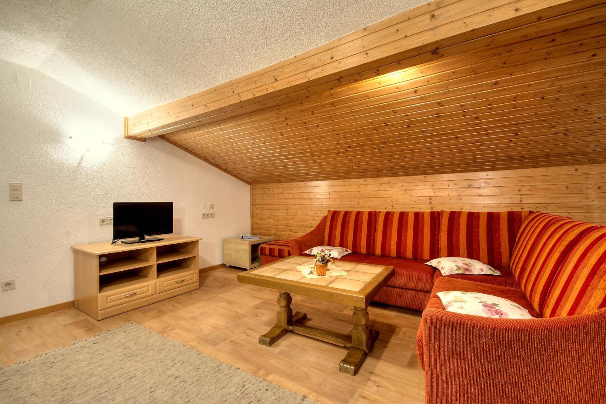 Ferienhaus Bergkristall Pettneu am Arlberg Zimmer foto